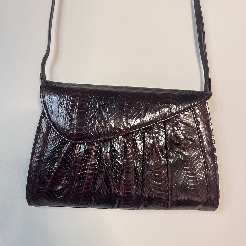 Vintage 1980s J Renee Brown/Burgundy Snakeskin Clutch Crossbody Purse